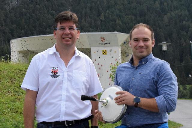 Eis- und  Stocksport Jugendstützpunkt Imst - Alfred Kaiser und Thomas Schatz. | Foto: Schwaighofer