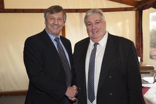 Paul Stadler (FPÖ, re.) gemeinsam mit dem Landstraßer Bezirksvorsteher Erich Hohenberger (SPÖ). | Foto: Helmut Jakich