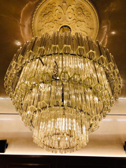 Edel: Das Operncafé bleibt elegant, wird aber auch "pastellig". | Foto: Aiola