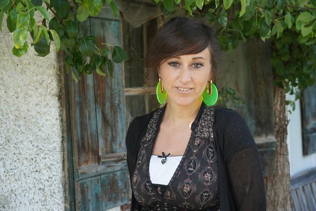 Helena Adler ist am Biobauernhof in Anthering aufgewachsen. | Foto: Gertraud Kleemayr