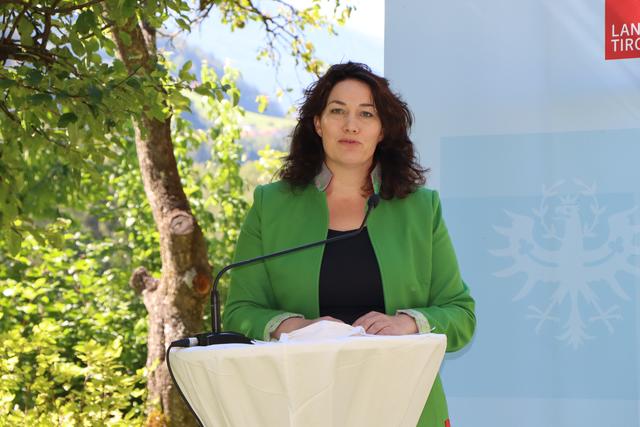 LHStv. Ingrid Felipe: "Auch ich habe den Virus am Anfang unterschätzt. Dieser Fehler darf nicht noch einmal passieren. Es gilt auch weiterhin achtsam zu sein."