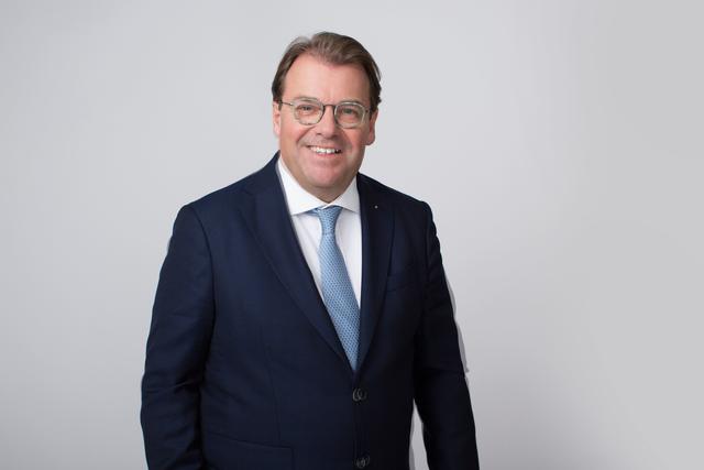 Manfred Stütz setzt sich erneut als Gremialobmann für die Interessen der Juwelen-, Uhren-, Kunst-, Antiquitäten- und Briefmarkenhändler ein. | Foto: WKOÖ