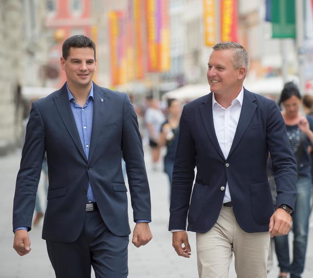 Scharfe Kritik an Innenminister: Hannes Amesbauer und Mario Kunasek bekritteln zunehmende Attacken auf Polizeibeamte.