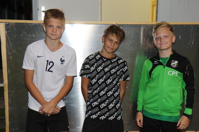 Kilian von U14 und Maximilian und Clemens von U13 ließen den Sportabend mit dem Meisterschaftsspiel Pressbaum gegen Leonhofen ausklingen.