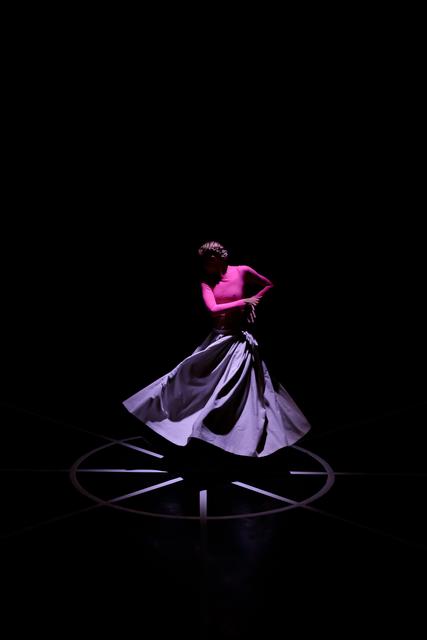 Tanzproduktion "Čipka" Fotographien : Fanni Tutek Hajnal | Foto: Fanni Tutek Hajnal