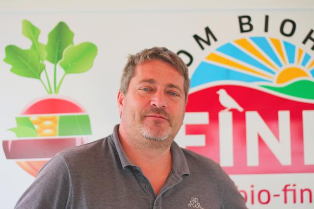 Gerald aus der Obersteiermark:
"Damals hatten die Lehrer mehr Durchsetzungsvermögen als heute, hat aber nicht geschadet."