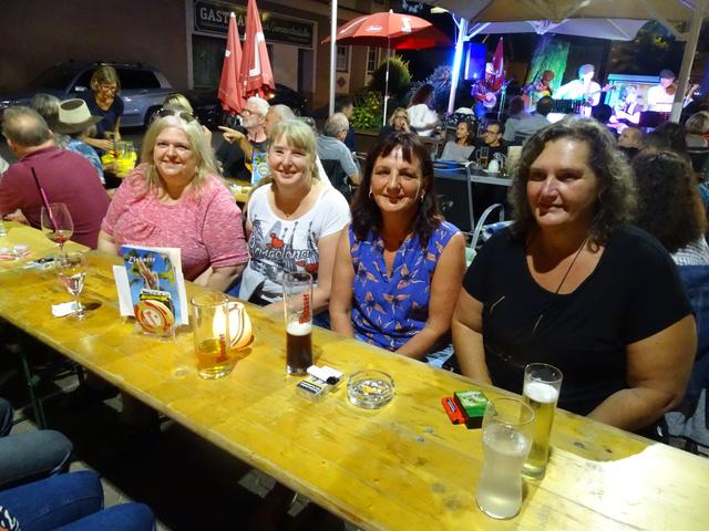 Damenrunde hatte Susi, Ingrid, Renate und Irene