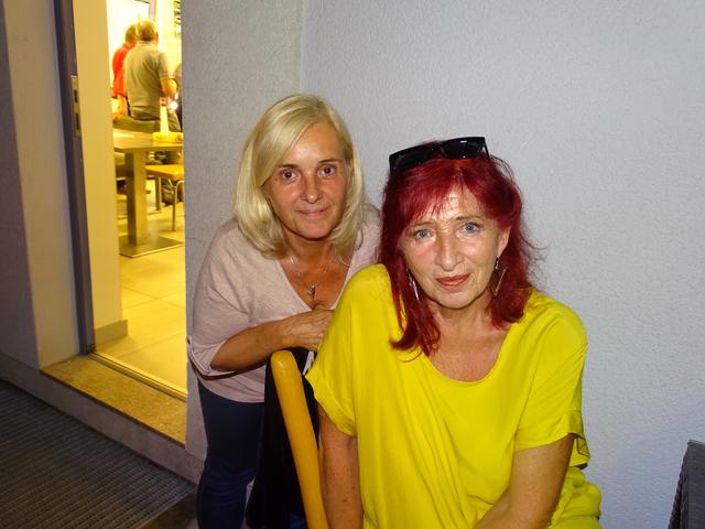 Die Hobby Line Dancerinnen Christa Schwab und Susanne Kohlmann