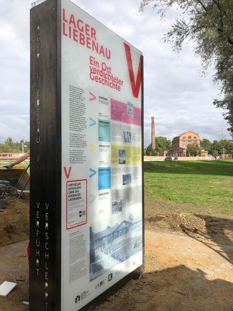 Die neue Gedenktafel wurde in Liebenau bereits aufgestellt. | Foto: Markus Mörth