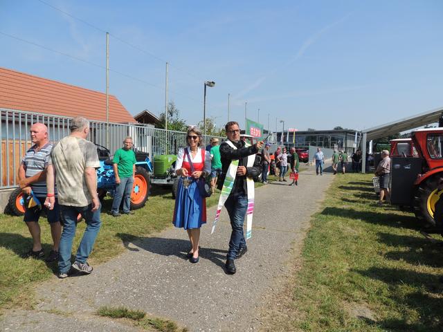 Führten die Segnung durch, Pfarrer Robert Strohmaier und Ingrid Gady. 