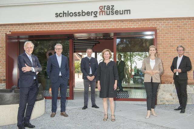 Top: Günter Riegler, Otto Hochreiter, Armin Sippel, Sibylle Dienesch, Christine Aschbacher, Christopher Drexler (v. l.) | Foto: Stadt Graz/Fischer