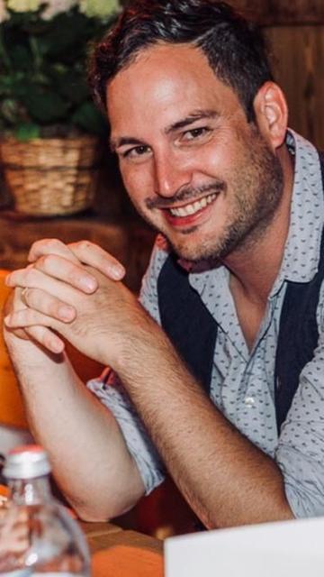 Der Rauchfangkehrermeister Mathias Gadenstätter blickt selbst gerne auf seine Ausbildungszeit zurück.