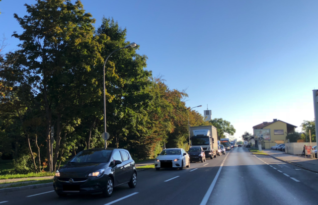 Stau im Kriegsspital - zum größten Teil wegen des Schulbeginns.