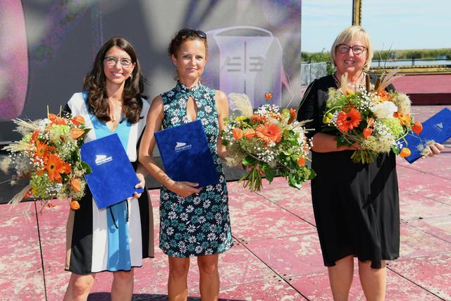 Heike Bauer-Horvath, Birgit Phillips und Karin Schweiger (v.l.n.r.) bekamen den FH-Professorinnen Titel verliehen. | Foto: FH Burgenland