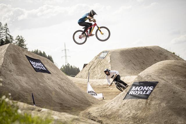 Die Mountainbikeshow im Bikepark Innsbruck in Mutters findet statt – allerdings ohne Zuschauer.