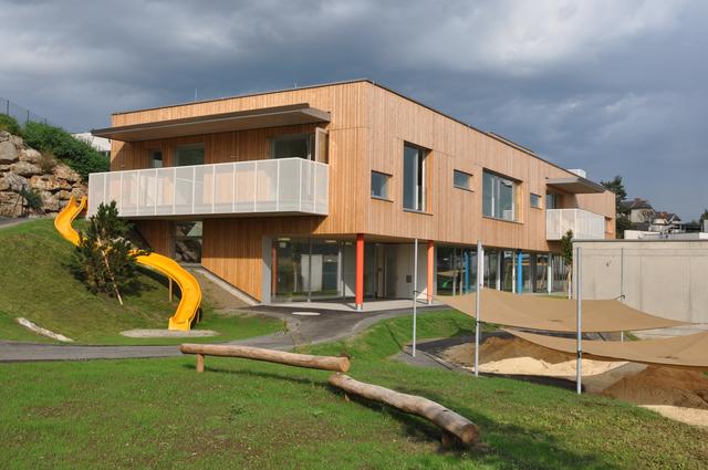Der neue Kindergarten in Feldkirchen bei Graz beherbergt aktuell zwei Kindergarten- und eine Kinderkrippengruppe.