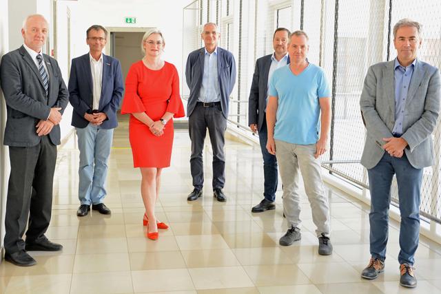 Ziegler, Niedermoser, Apfalter, Allerberger, Gattringer, Sprenger, Weiss (v. l.).