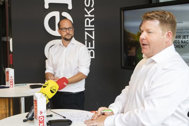 Mario Gerber und Sparten-Geschäftsführer Thomas Geiger.