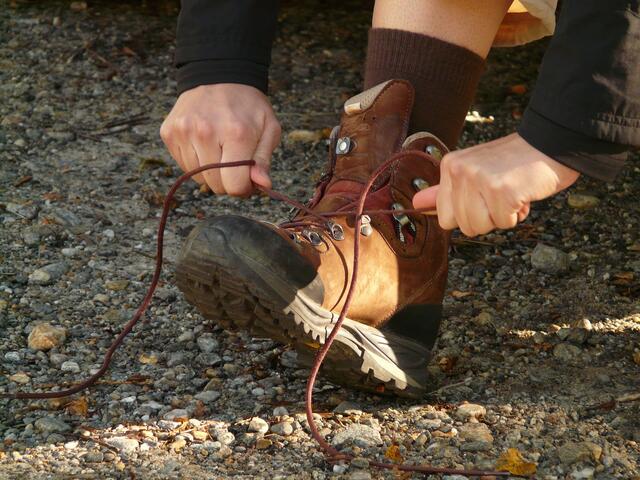 Die Naturfreunde laden zur Wanderung.