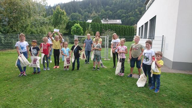 Die 16 Leseratten aus dem Lurnfeld.  | Foto: Martina Weiss