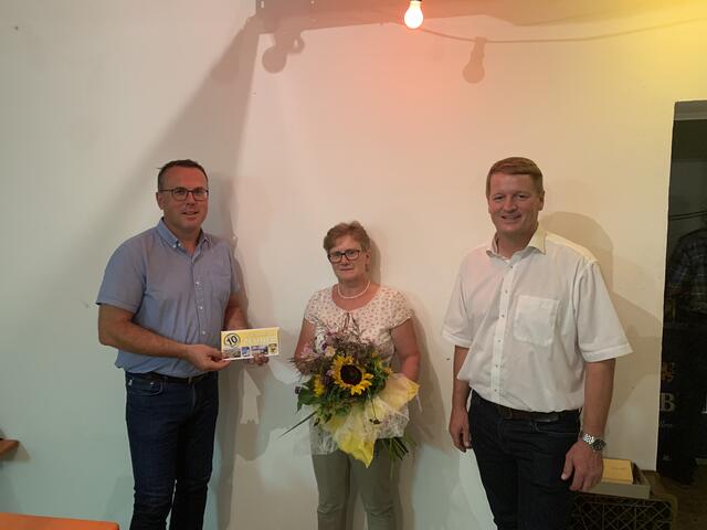 Bürgermeister Günther Lengauer, Parteiobfrau Maria Höllinger, Nationalrat Manfred Hofinger. | Foto: ÖVP Utzenaich