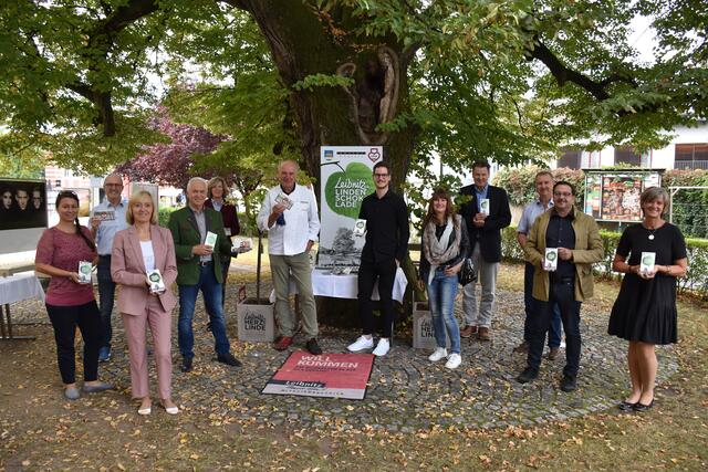 In einem Gemeinschaftsprojekt entstand die Idee der Leibnitzer Lindenschokolade.