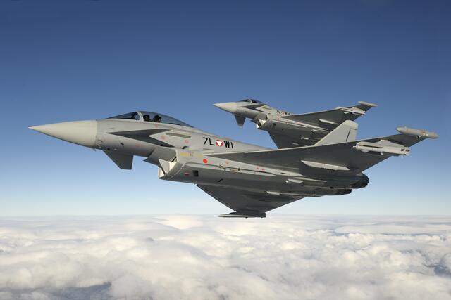 Von 5. bis 16. Oktober trainieren die Eurofighter-Piloten des Bundesheeres im Überschallbereich. Dabei werden täglich zwei Überschallflüge zu sehen sein. | Foto: Bundesheer/Markus Zinner