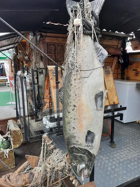 Fischmarkt passt nicht zum "alpin-urbanen Image" der Stadt, kein Fischvergnügen am Marktplatz mehr.