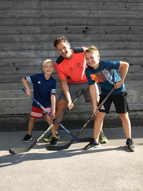 Luca und Fabio mit Papa Thomas Gruber