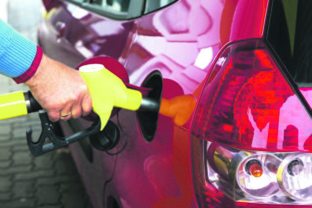 Die Preise für Superbenzin (+ 3,2 Prozent) legten im Monatsvergleich am stärksten zu. Die Dieselpreise sind um 2,7 Prozent gestiegen. | Foto: Bilderbox