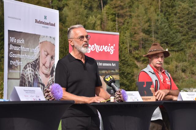 "Wir sind auf dem richtigen Trend", sagt Georg Hörhager.  | Foto: Barbara Fluckinger