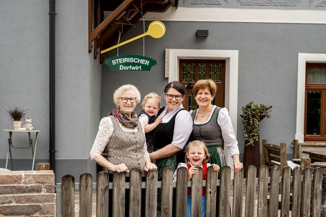 Vier Generationen unter einem Dach