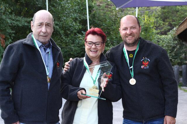 Die Sieger der KK-Hobby-Rundenwettkämpfe - Sölden 3 mit Josef Fiegl, Silvia Fiegel und Siggi Fiegl