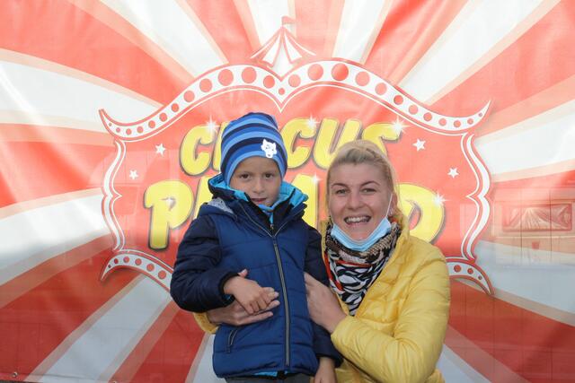 Tobias Kainz mit Mama Barbara Löschenbrand aus Irnfritz waren einfach nur begeistert!