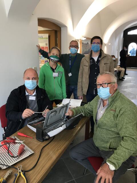 Richard Waringer und Erich Hauptmann engagieren sich für die Reparatur Initiative.