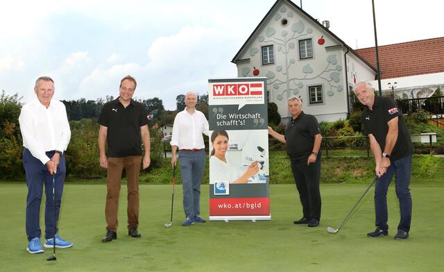 Wirtschaftstreibende am Abschlag: Josef Unger, Christoph Blum, Rainer Ribing, Anton Dallos und Manfred Gerger (von links).
