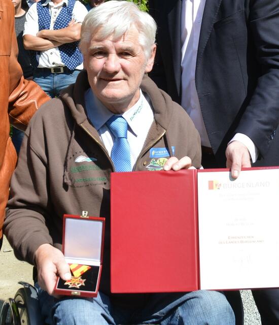 Hubert Reschl, seit 2016 Träger des Großen Ehrenzeichens des Landes, verstarb im 70. Lebensjahr. | Foto: Michael Strini