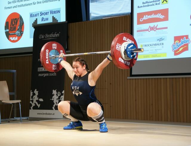 Victoria Steiner beschenkt sich selbst zu ihrem 17. Geburtstag mit neuen Rekorden