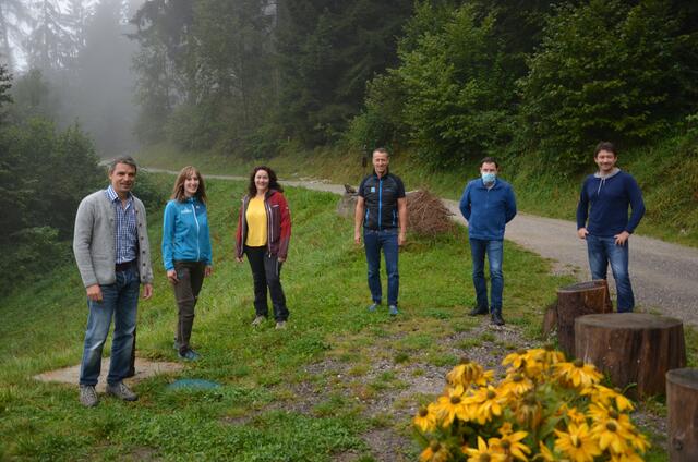  Hermann Sonntag (NP Karwendel), Marlene Salchner (NP Tiroler Lech), LHStv. Ingrid Felipe, Thomas Schmarda (NP Ötztal), Franz Handler (Verband der NP Österreichs), Willi Seifert (NP Zillertaler Alpen) | Foto: Naturpark Karwendel