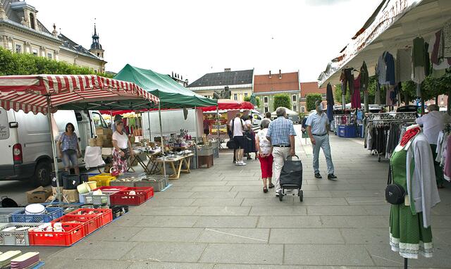 Krämermarkt am Neuen Platz | Foto: Roland Pössenbacher