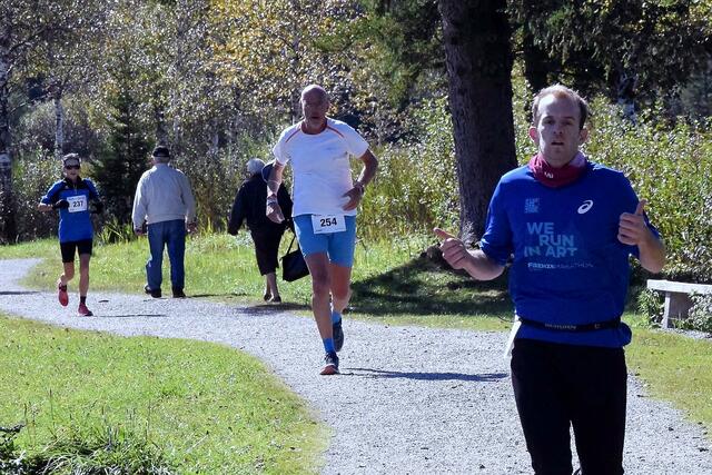 Walchsee KufNet Kaiserwinkl Halbmarathon 2020. | Foto: Schwaighofer