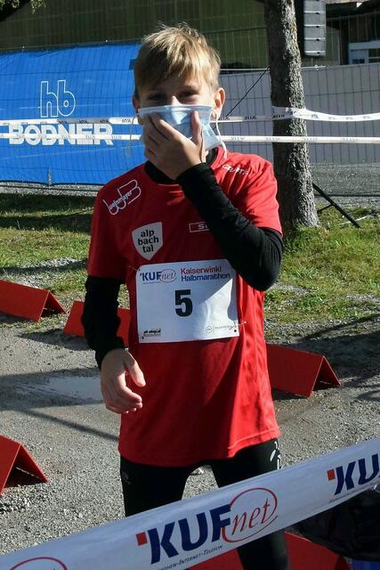 Walchsee KufNet Kaiserwinkl Halbmarathon 2020. | Foto: Schwaighofer