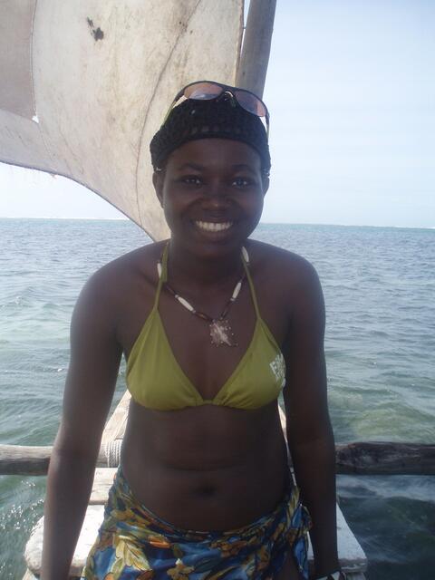 Mayi Mayala hat ihren Lebensgefährten Siegfried Hackl in ihrer Heimat Kinshasa kennengelernt. | Foto: Mayi Mayala