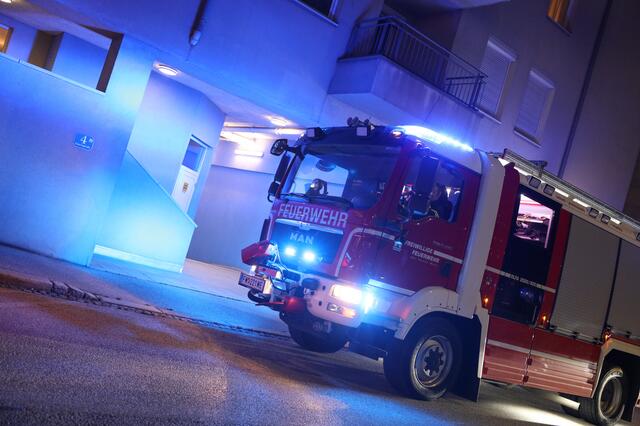 In der betroffener Wohnung soll ein erheblicher Schaden entstanden sein.