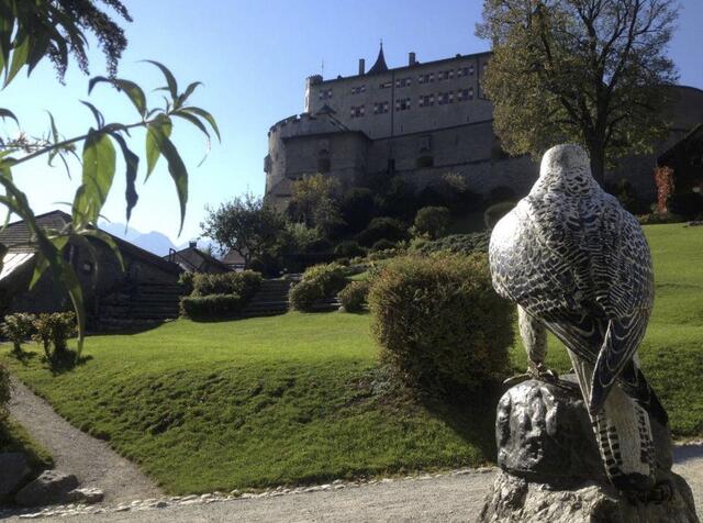 Der Blick auf die Burg Hohenwerfen zur herbstlichen Jahreszeit. | Foto: Astner/Burg Hohenwerfen