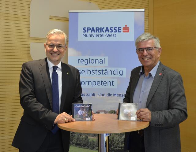 Christian Terink, Vorstandsvorsitzender der Sparkasse Mühlviertel-West und Max Wiederseder, Aufsichtsratsvorsitzender von Arcus.