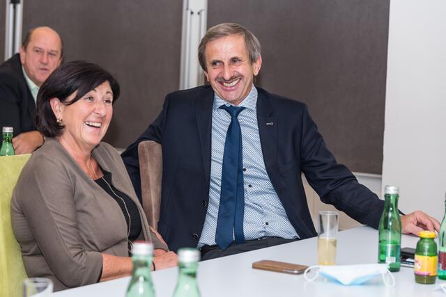 Altbürgermeister Franz Rauscher mit seiner Ehefrau Elfriede. | Foto: Alfred Hofer