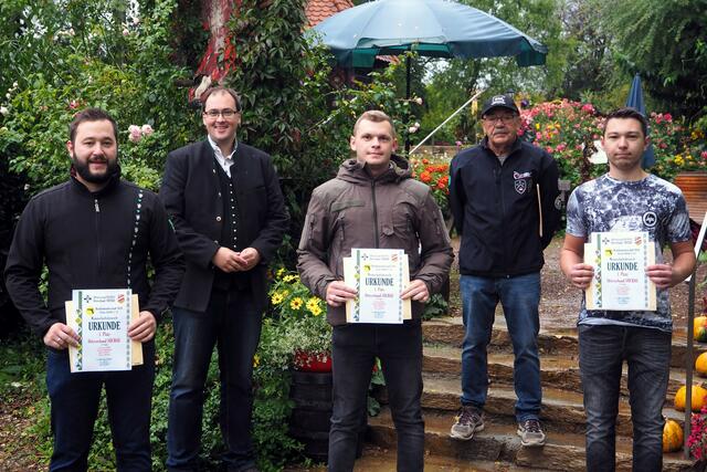 Die siegreichen Schützen mit Obmann Markus Fragner (2.v.l.) | Foto: ÖKB Söchau