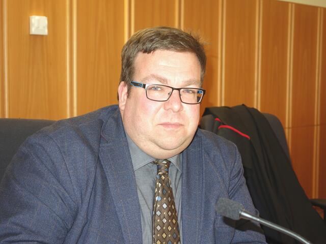 Opfervertreter Michael Sedlacek vor der Verhandlung.