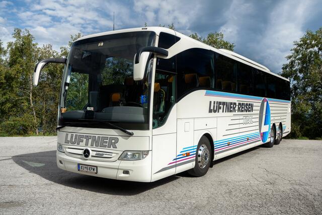 Dieser Reisebus wartet hoffentlich nicht mehr lange auf Gäste.